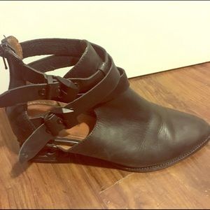 Jeffrey Campbell Everly